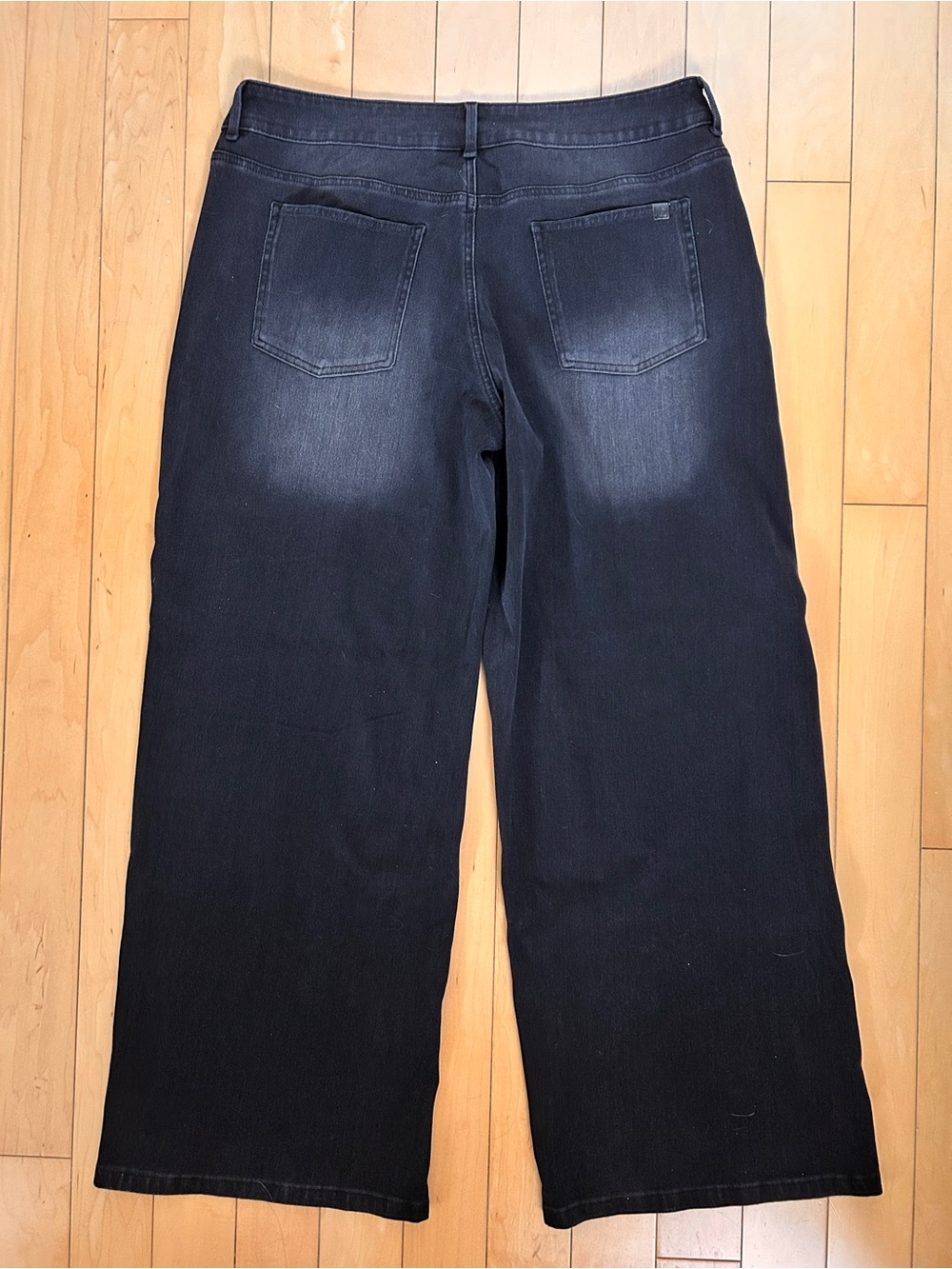 NWT Halara Flex™ Asymmetric Low Rise Zipper Pockets Baggy Wide Leg, Black, Large - Picture 5 of 13